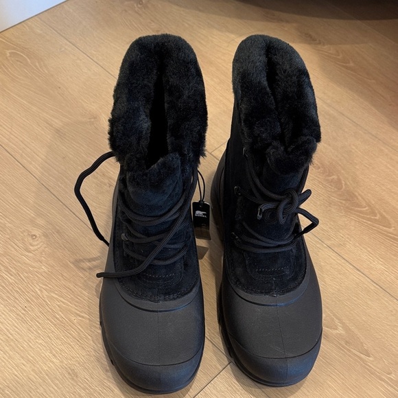 ✨Host pick✨Sorel Black Winter Boots with Fur Trim - Picture 7 of 10